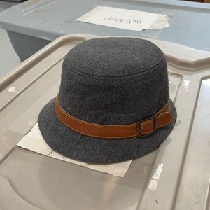 Girls Gray Hat with Brown belt and buckle